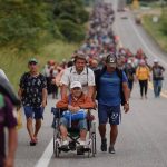 Mega caravana migrante llega a Veracruz