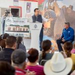 Con Esteban, inicia la anhelada construcción del Centro Comunitario en Villa Juan E. García, Lerdo