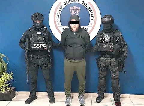 De acuerdo con la carpeta de investigación, “El Licenciado” habría sido quien coordinó y ordenó el ataque