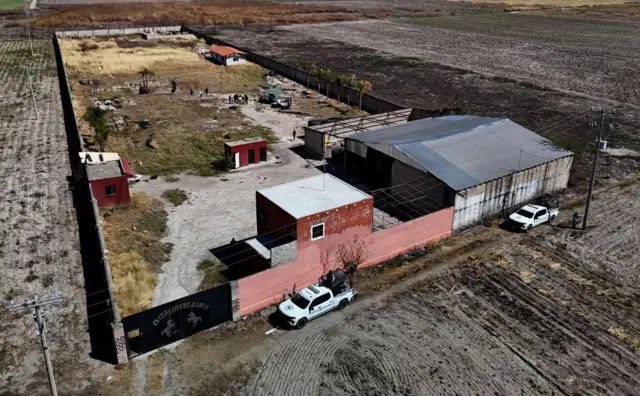 en el lugar se realizaban prácticas de tiro, acondicionamiento físico y simulaciones tácticas.