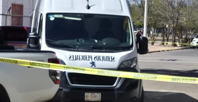 Impacto en Lerdo: investigan la muerte de un menor de 13 años ocurrida en una vivienda de la colonia Centauro del Norte.