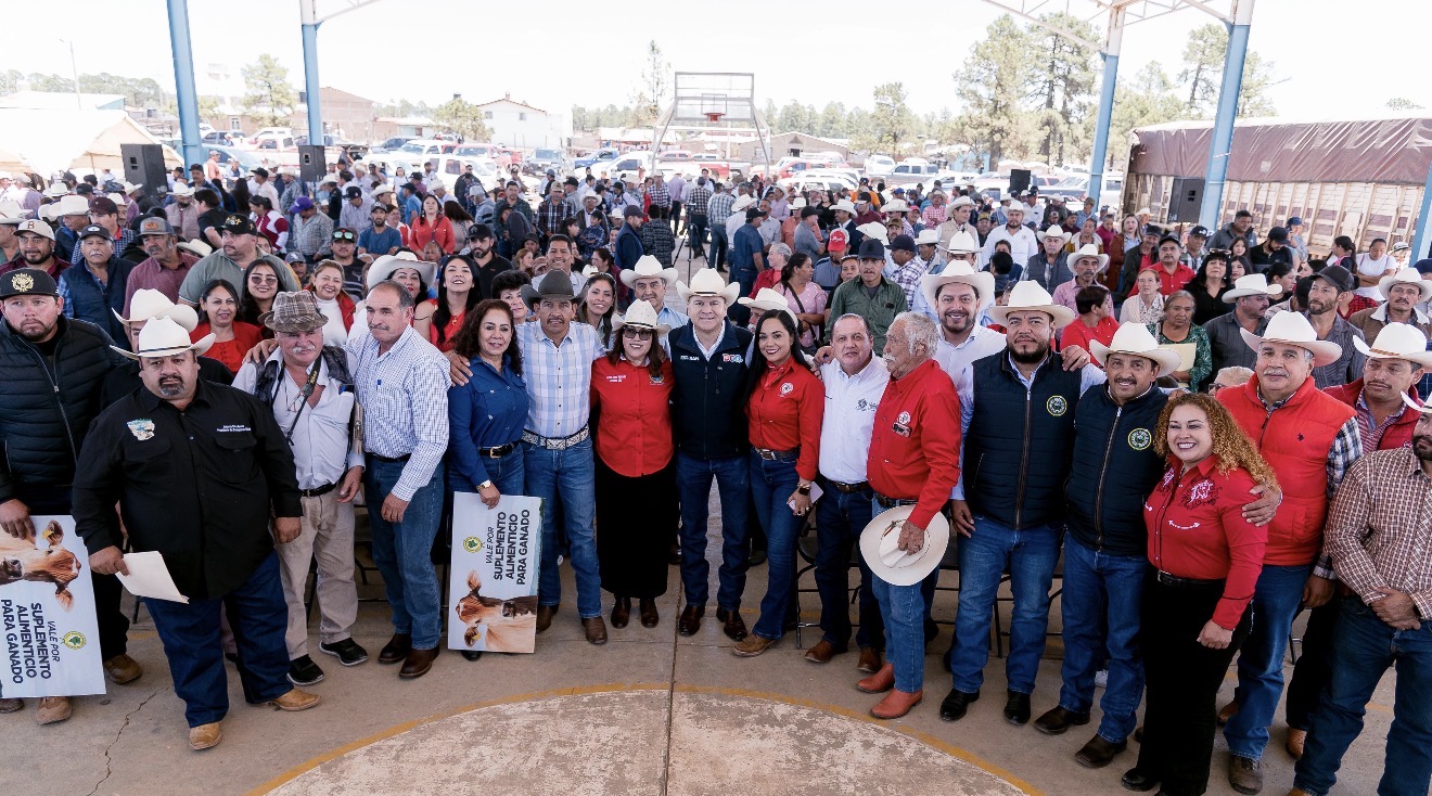 Entregan 160 toneladas de maíz molido a 600 ganaderos de Pueblo Nuevo para enfrentar el estiaje